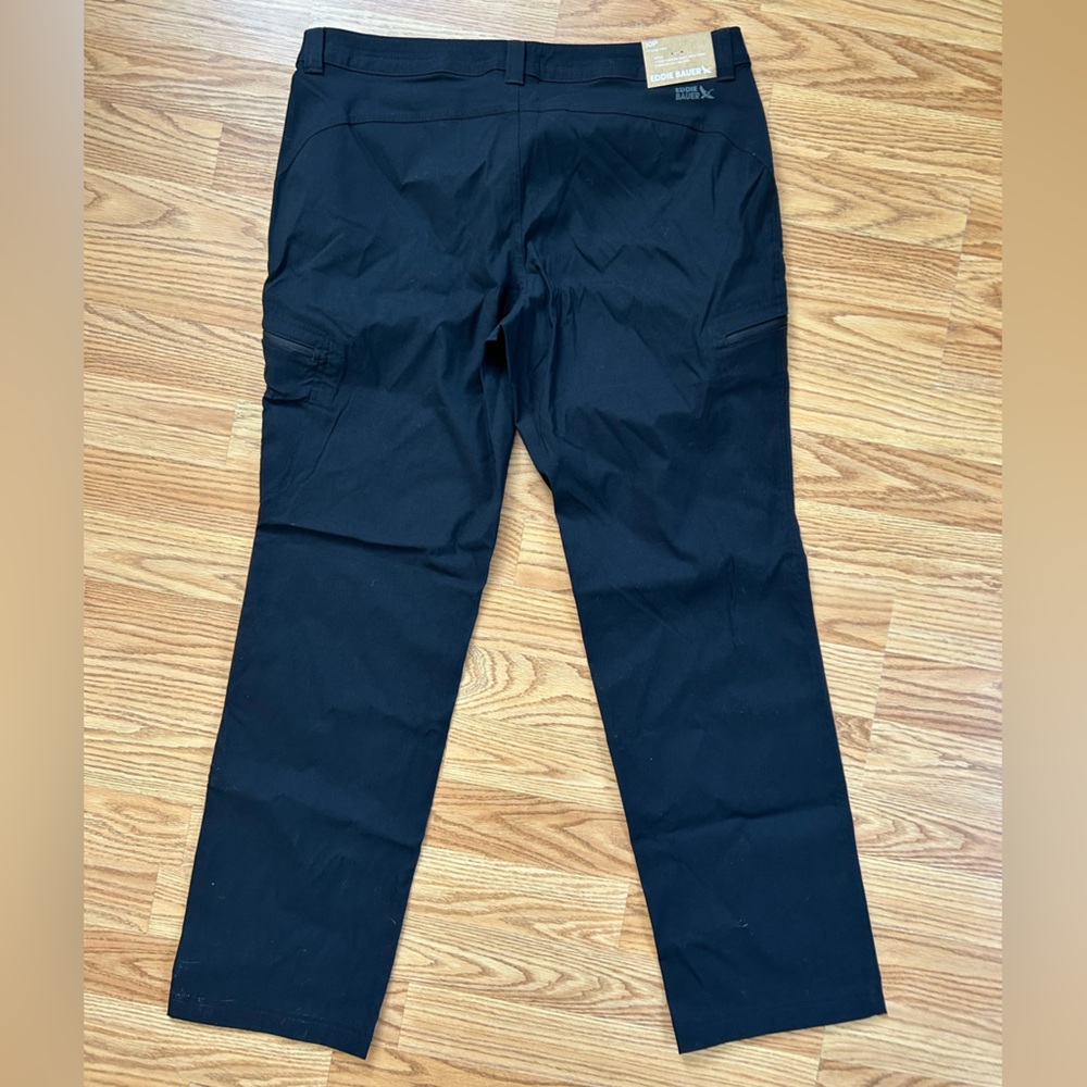 NWT Eddie Bauer Women’s Pro Hiking Pants Black Size 10 Petite - Picture 7 of 8